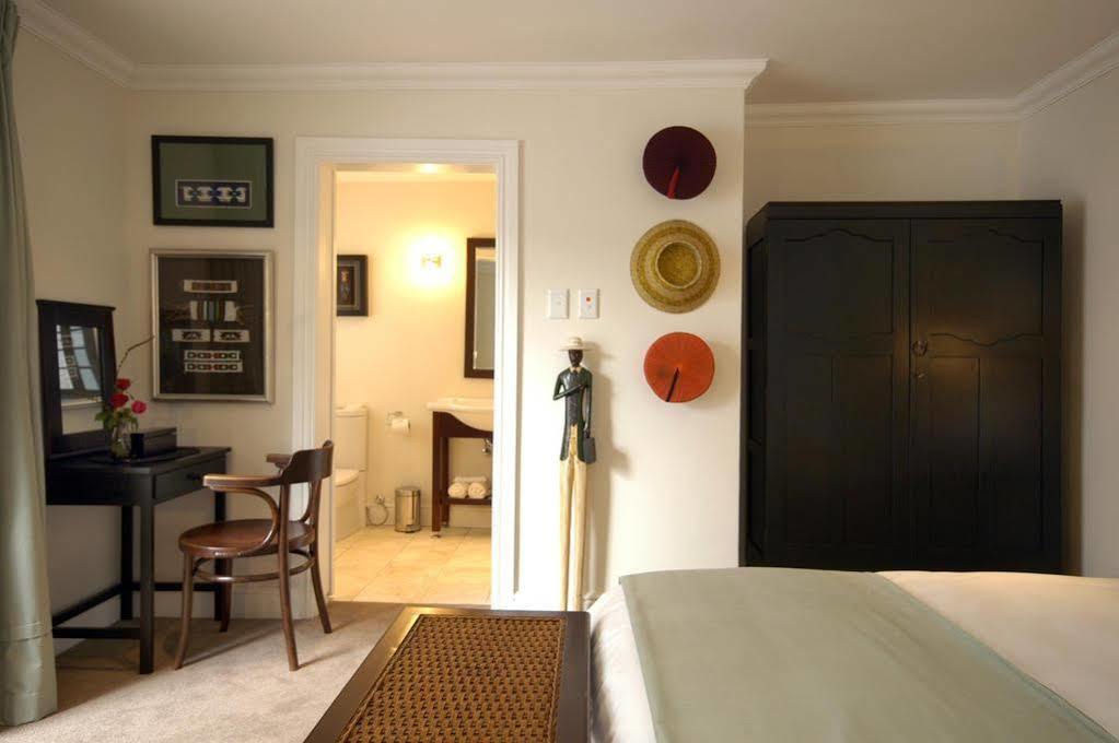 סטלנבוש Albarosa Guest House מראה חיצוני תמונה